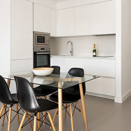 & Princesa Mercedes Puerto del Carmen (Lanzarote)