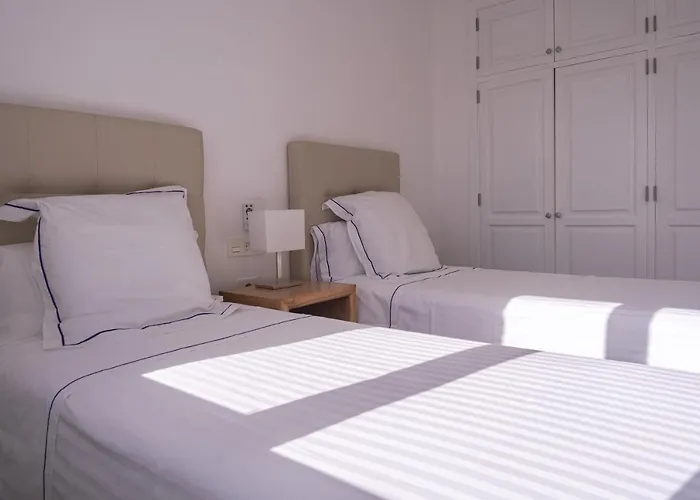 Villa & Princesa Mercedes - Puerto Del Carmen, Lanzarote - Near The *