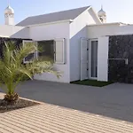 & Princesa Mercedes - Puerto Del Carmen, Lanzarote - Near The Villa