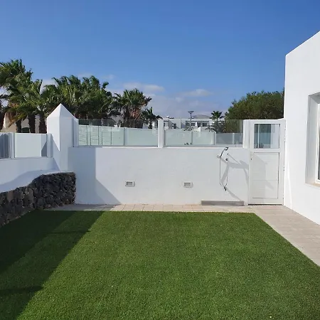 Villa & Princesa Mercedes - Puerto Del Carmen, Lanzarote - Near The