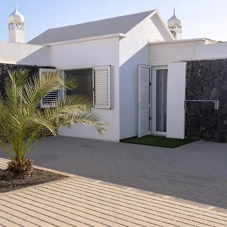 & Princesa Mercedes Villa