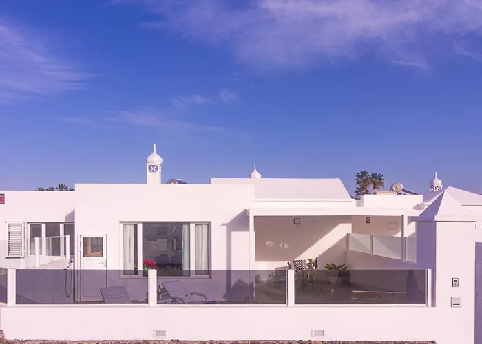 & Princesa Mercedes - Puerto Del Carmen, Lanzarote - Near The Villa Puerto del Carmen (Lanzarote)