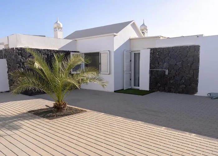 & Princesa Mercedes - Puerto Del Carmen, Lanzarote - Near The *